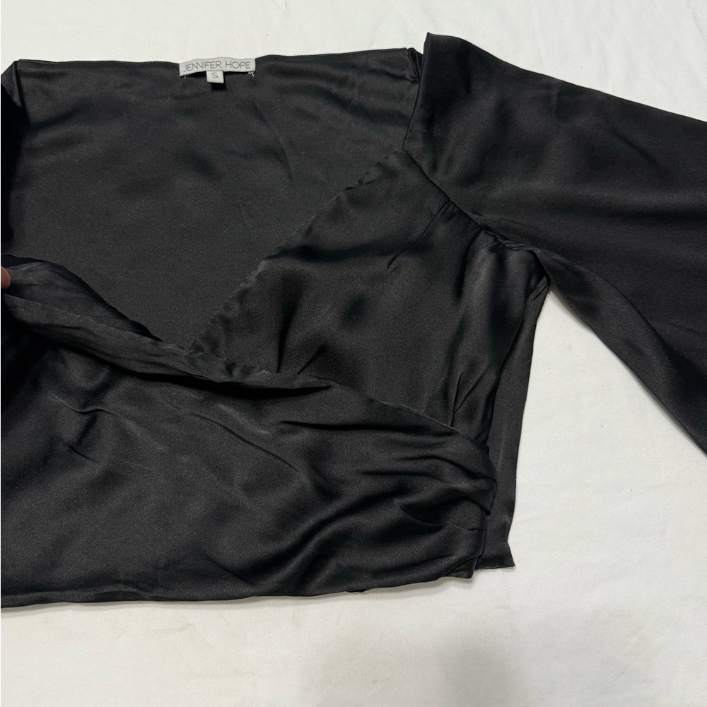Jeniffer Hope Silk Crop Blouse Black Bell Sleeve Dark Romantic Whimsigoth witchy - Picture 3 of 9
